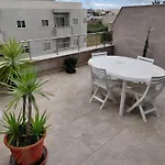 公寓 Cozy Penthouse Santa Vennera
