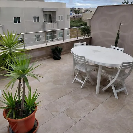 Appartement Cozy Penthouse Santa Vennera