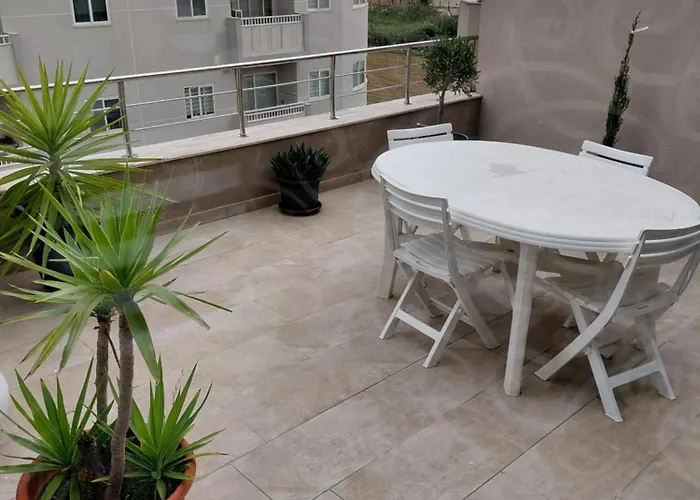 Apartamento Cozy Penthouse Santa Vennera